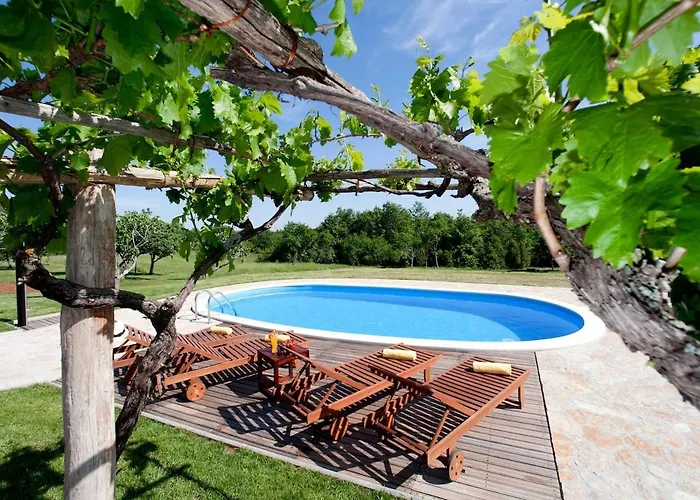 Fiore By Istrialux *