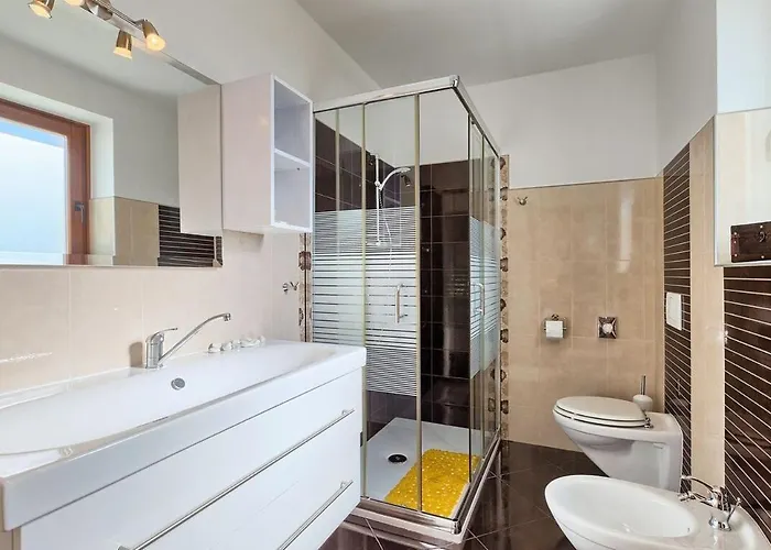 Fiore By Istrialux *